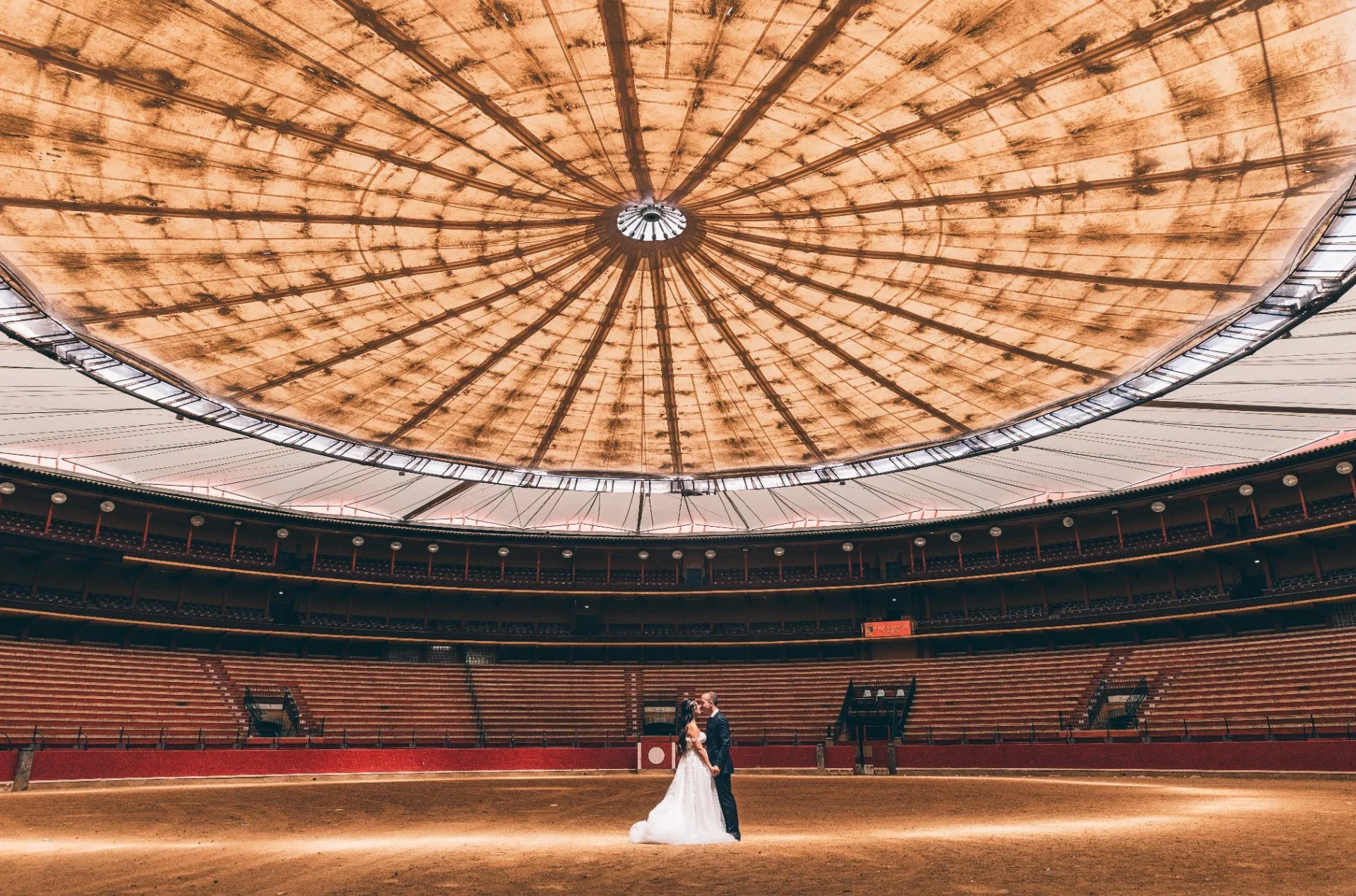 Cómo organizar una boda destino en España: guía para parejas extranjeras